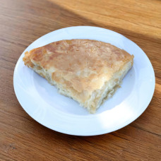 Burek sa sirom 250g